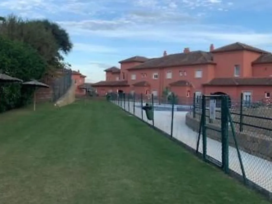 Adosado De Mesana De Sotogrande Villa Pueblo Nuevo de Guadiaro
